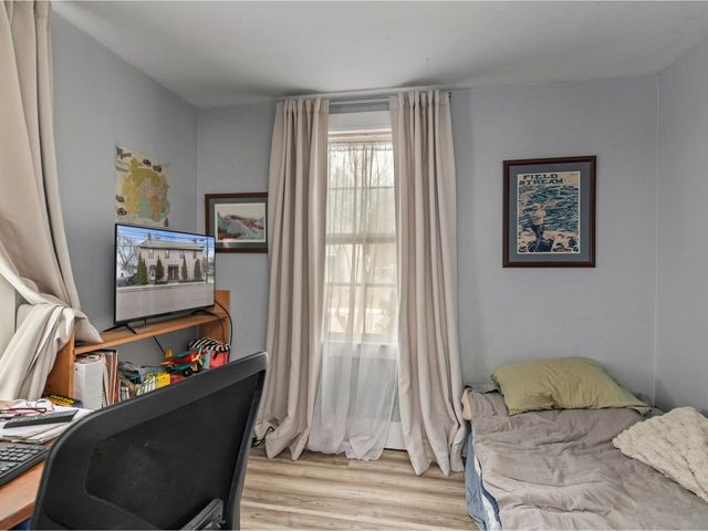 31 West Lane, Winooski, VT 05404