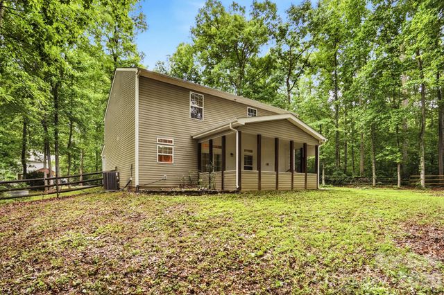 12119 Canal Drive, Huntersville, NC 28078