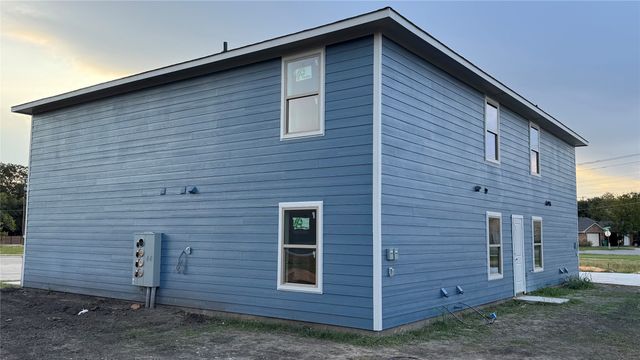3013 Grey Wolf Circle, Denton, TX 76209