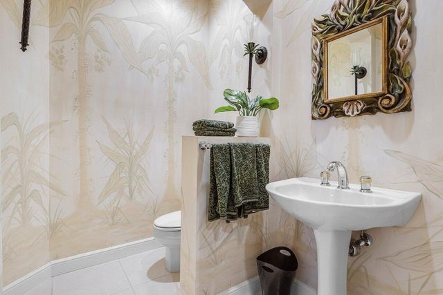 6263 NW 43rd Terrace, Boca Raton, FL 33496