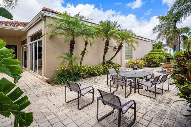 6263 NW 43rd Terrace, Boca Raton, FL 33496