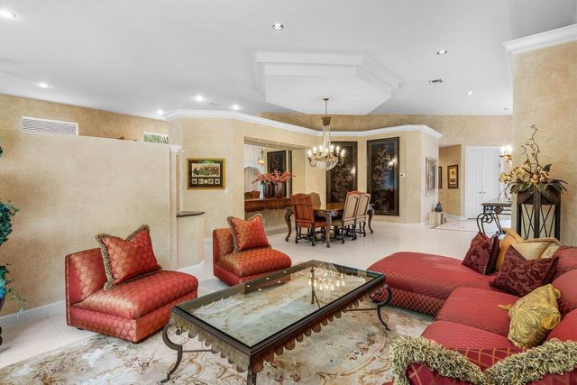 6263 NW 43rd Terrace, Boca Raton, FL 33496