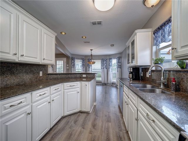 13726 EAGLESNEST BAY DRIVE Dr, Corpus Christi, TX 78418