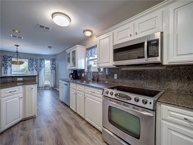 13726 EAGLESNEST BAY DRIVE Dr, Corpus Christi, TX 78418