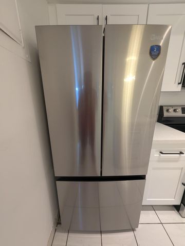 1325 Silverado 1325, North Lauderdale, FL 33068