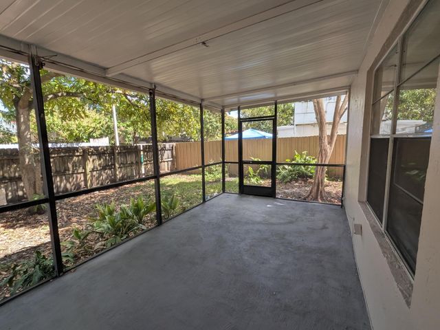 1325 Silverado 1325, North Lauderdale, FL 33068