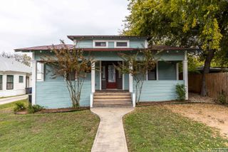 1121 E CROCKETT ST, San Antonio, TX 78202