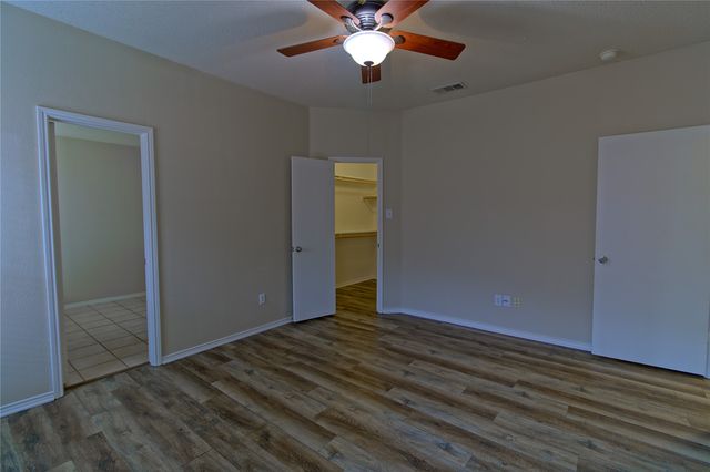 1422 Fairfield Drive, Forney, TX 75126