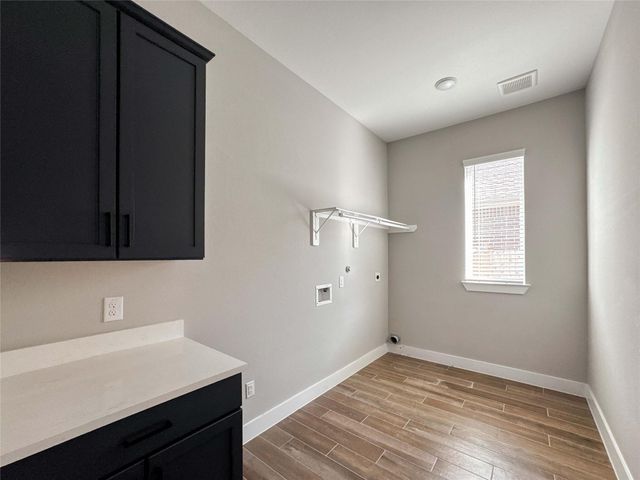 6207 Maple Court, League City, TX 77573