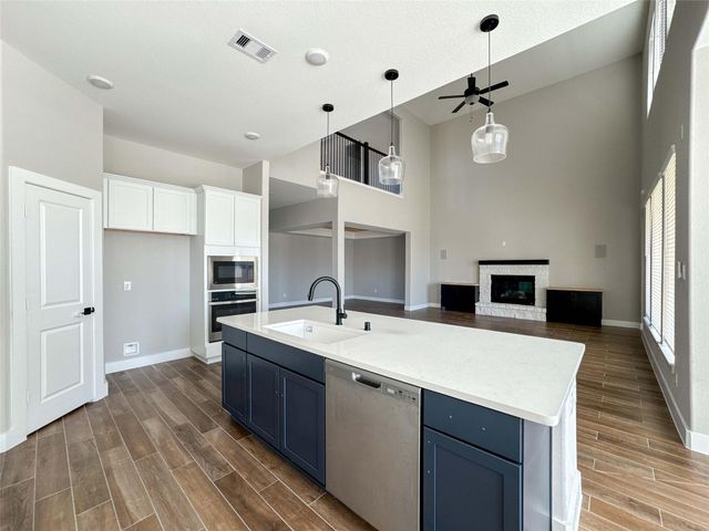 6207 Maple Court, League City, TX 77573