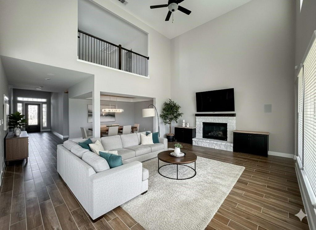 6207 Maple Court, League City, TX 77573