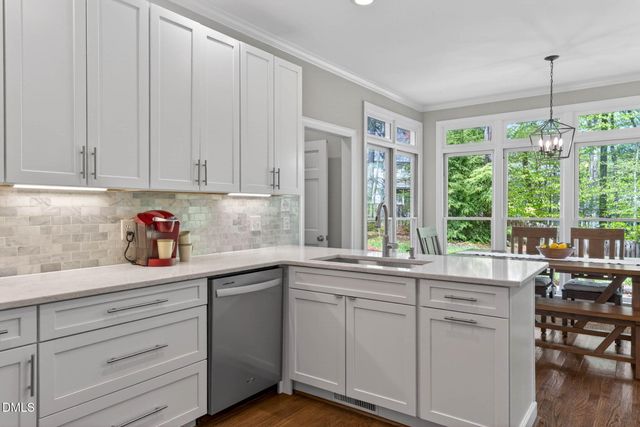 1047 W Sterlington Place, Apex, NC 27502