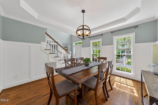 1047 W Sterlington Place, Apex, NC 27502