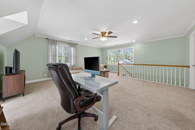 1047 W Sterlington Place, Apex, NC 27502