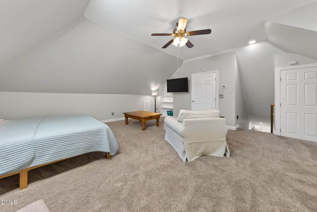 1047 W Sterlington Place, Apex, NC 27502