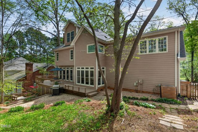 1047 W Sterlington Place, Apex, NC 27502