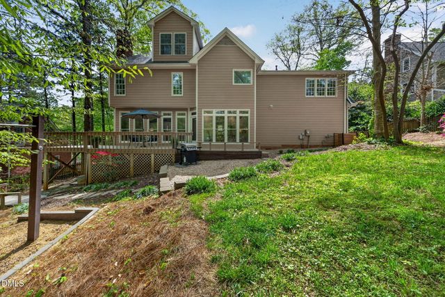 1047 W Sterlington Place, Apex, NC 27502