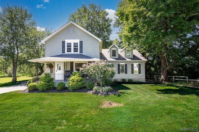 12869 Clarence Center Road, Newstead, NY 14001