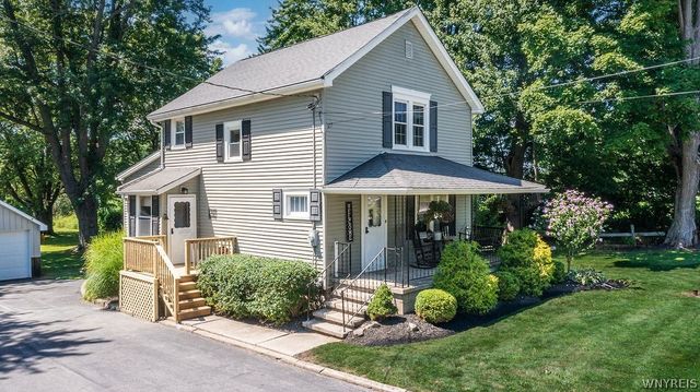 12869 Clarence Center Road, Newstead, NY 14001
