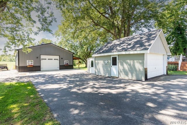 12869 Clarence Center Road, Newstead, NY 14001