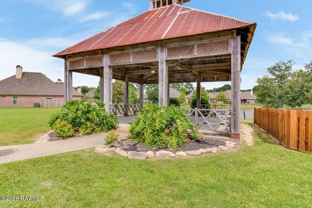 406 La Villa Circle, Youngsville, LA 70592