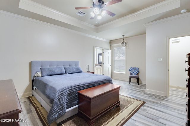 406 La Villa Circle, Youngsville, LA 70592