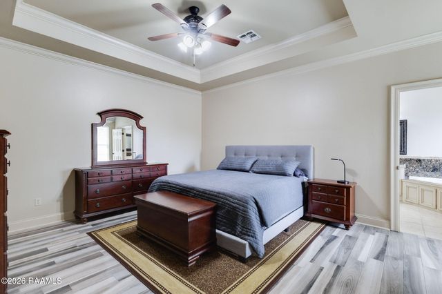 406 La Villa Circle, Youngsville, LA 70592