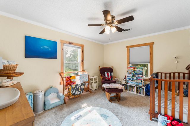 417 10th Street, Ames, IA 50010