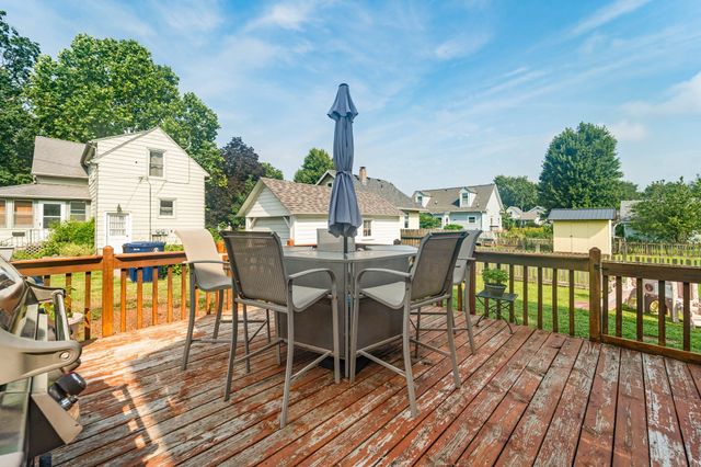 417 10th Street, Ames, IA 50010