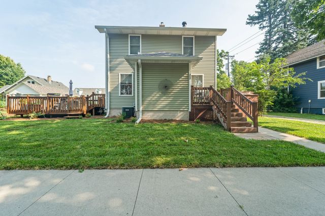 417 10th Street, Ames, IA 50010