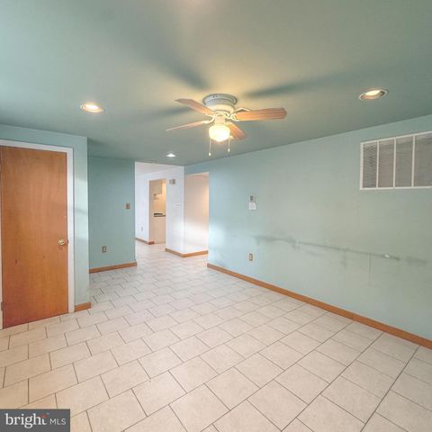 4413 KENWOOD DR, Woodbridge, VA 22193
