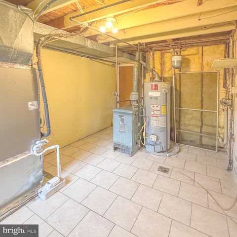 4413 KENWOOD DR, Woodbridge, VA 22193