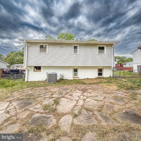 4413 KENWOOD DR, Woodbridge, VA 22193
