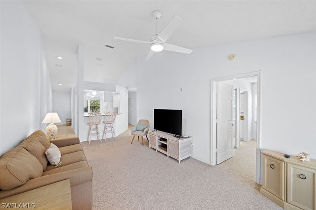 121 Wading Bird CIR B201, Naples, FL 34110