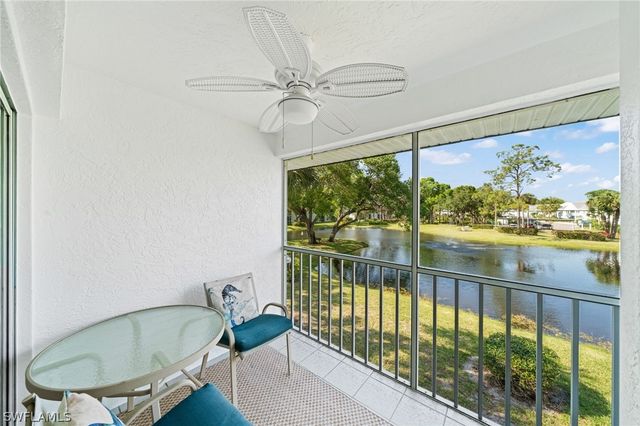 121 Wading Bird CIR B201, Naples, FL 34110