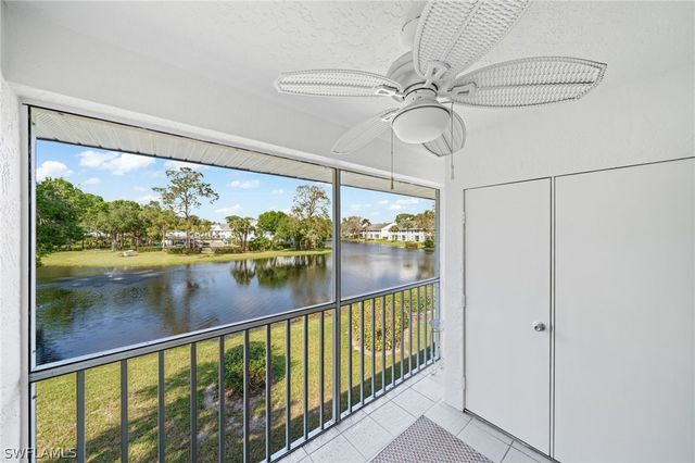 121 Wading Bird CIR B201, Naples, FL 34110