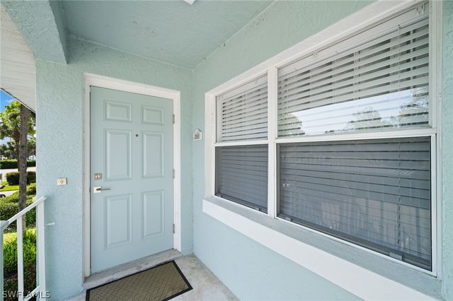 121 Wading Bird CIR B201, Naples, FL 34110