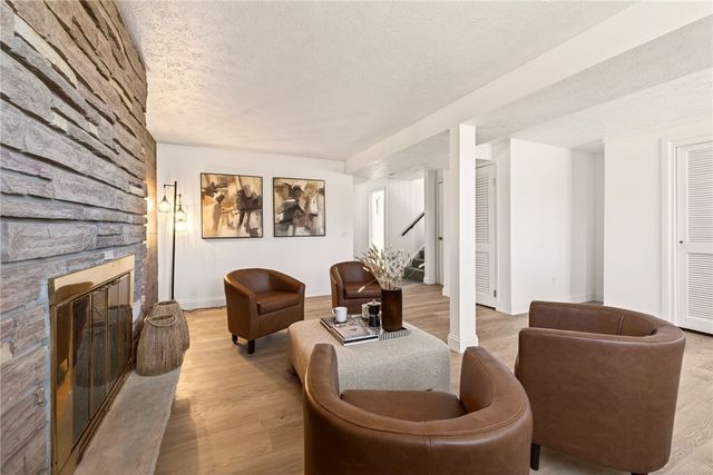 19 Chimney Hill Road, Greece, NY 14612