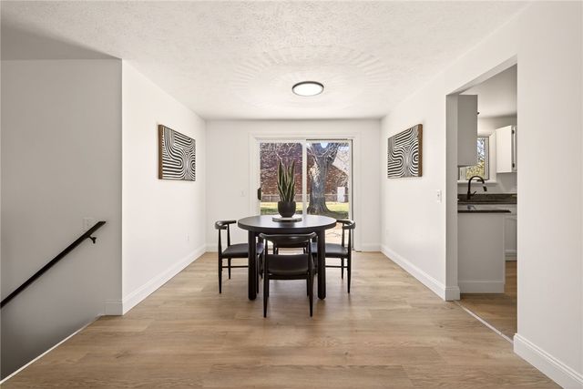 19 Chimney Hill Road, Greece, NY 14612