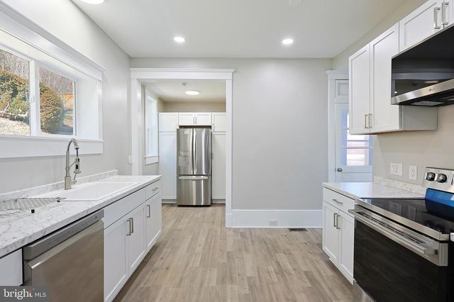 802 BEDFORD ST, Cumberland, MD 21502