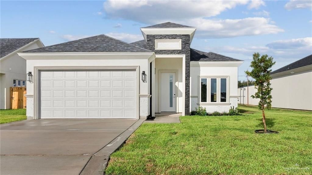 2305 N Gaytan Avenue, Edinburg, TX 78542