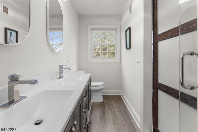 3 Hoffman Ct, Morris Twp., NJ 07960