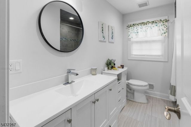 3 Hoffman Ct, Morris Twp., NJ 07960