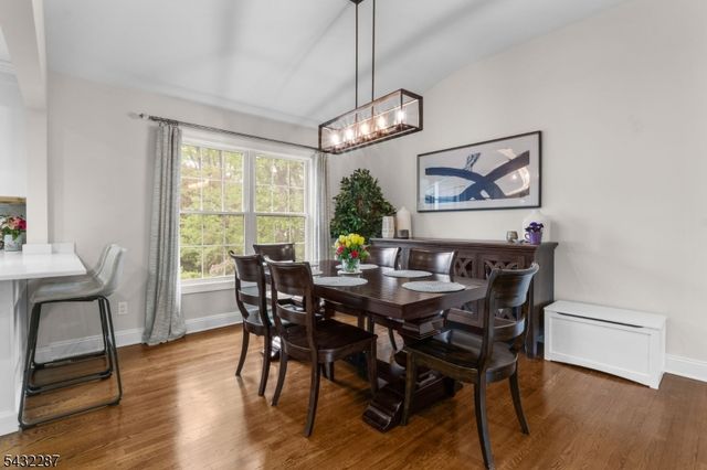 3 Hoffman Ct, Morris Twp., NJ 07960