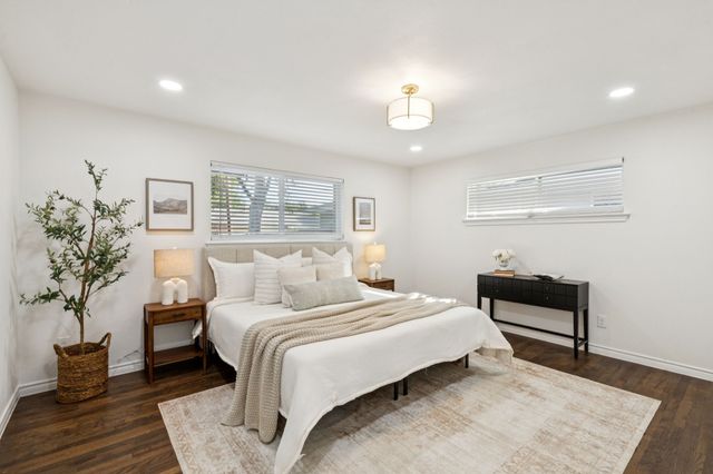 5509 Enchanted Lane, Dallas, TX 75227