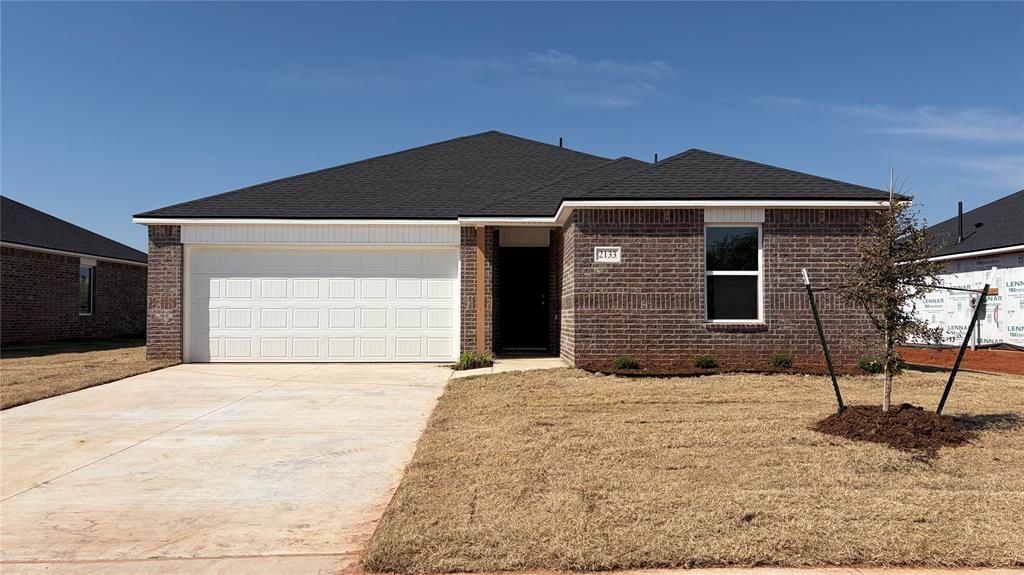 2133 Cedar Creek Avenue, Yukon, OK 73099