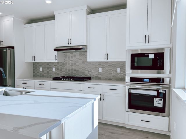 2508 S 4th Dr, Ridgefield, WA 98642