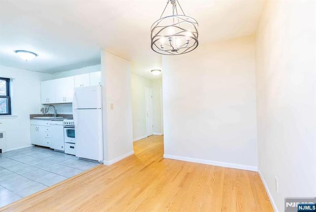 130 Orient Way 3D, Rutherford, NJ 07070