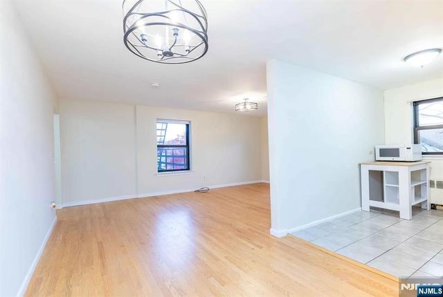 130 Orient Way 3D, Rutherford, NJ 07070