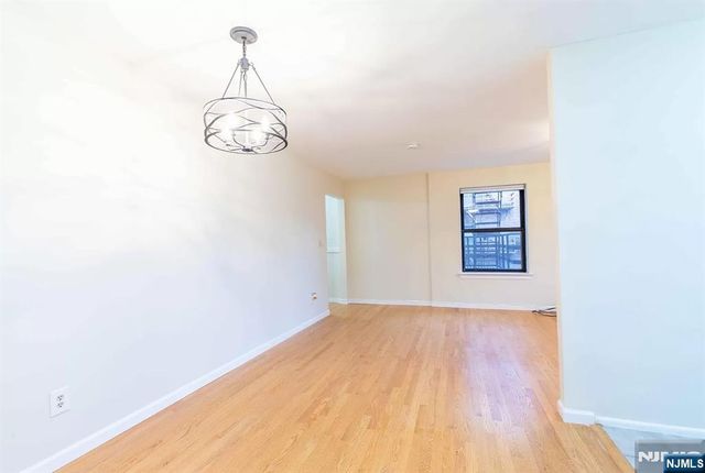 130 Orient Way 3D, Rutherford, NJ 07070